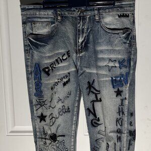 Rare Embroidered Detail Jeans NWOT Men's 34